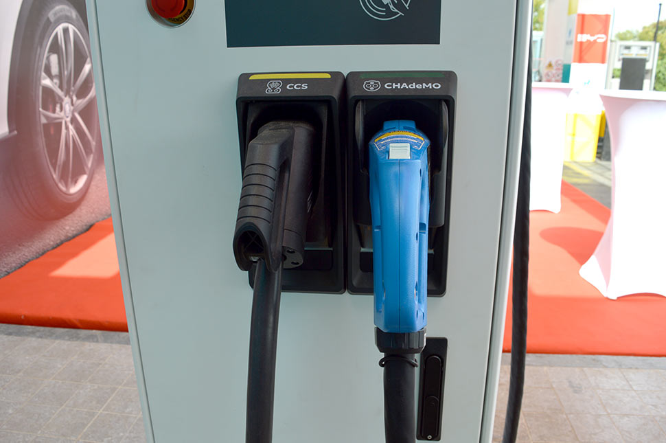 Pourquoi choisir un installateur local pour votre borne à Roubaix